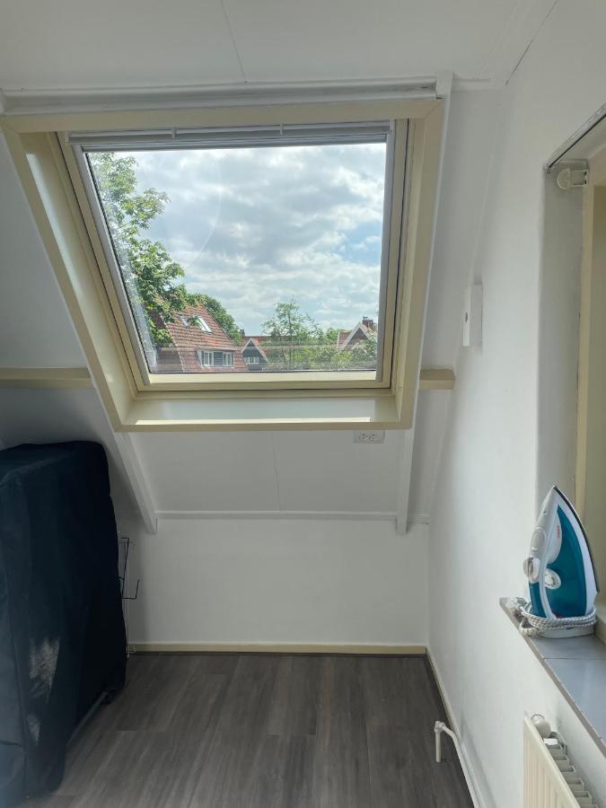 Heerlijk Huisje In Bergen Luaran gambar