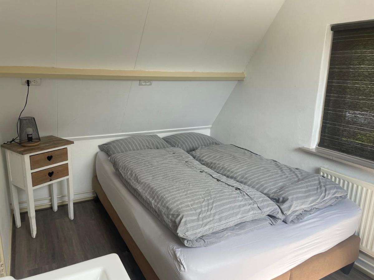 Heerlijk Huisje In Bergen Luaran gambar